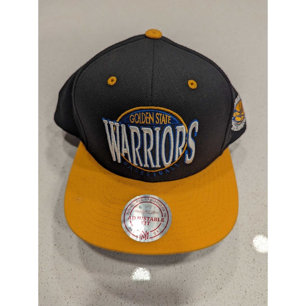 Mitchell & Ness Hardwood Classics Golden State Warriors Embordered Snapback New